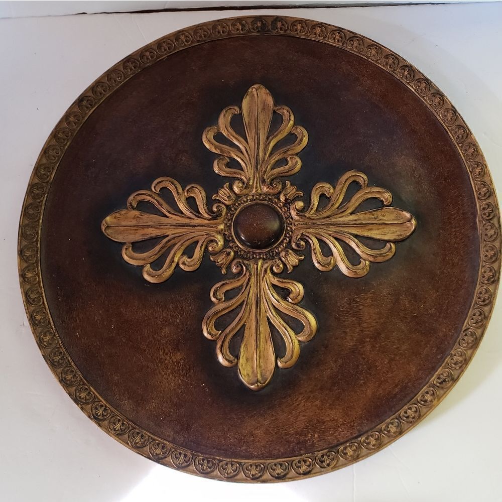 Wood Plate  - Picture 3 of 7